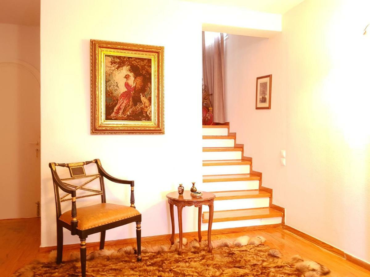Villa Blue. Two Storey House, 100 Meters From Sea Rafína Exterior photo